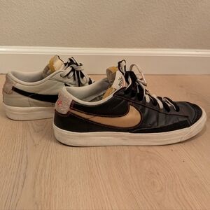 Nike Black and Cream Men's Sneakers